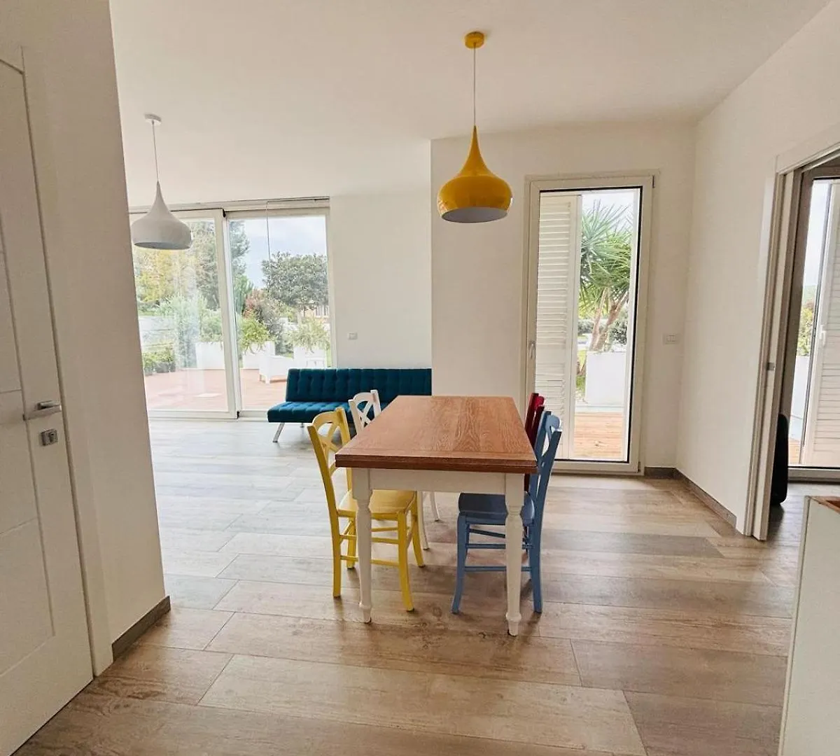 Villa Dei Cedri Garden Apartment Bari