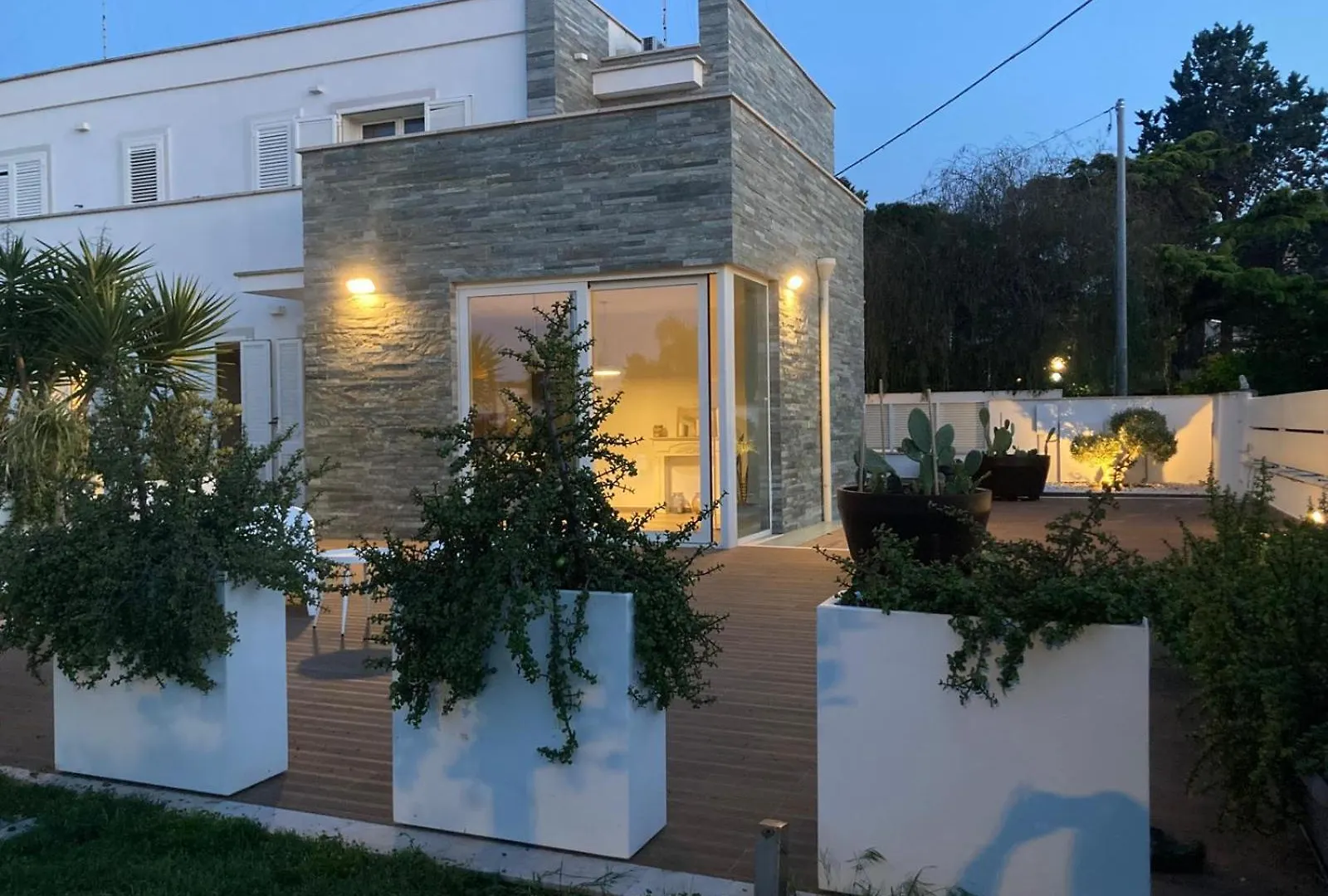 Villa Dei Cedri Garden Apartment Bari 0*,  Italië